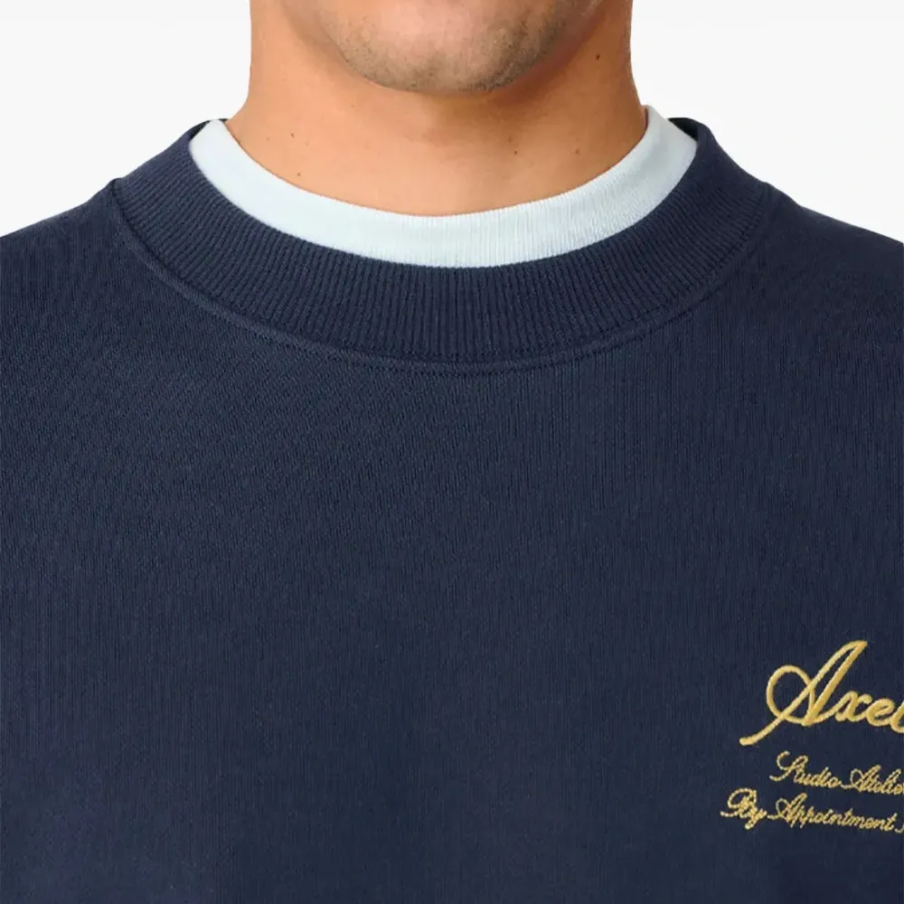 Толстовка с вышитым логотипом