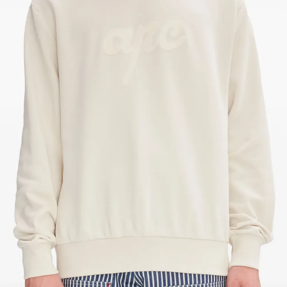 Толстовка с логотипом Толстовка с логотипом