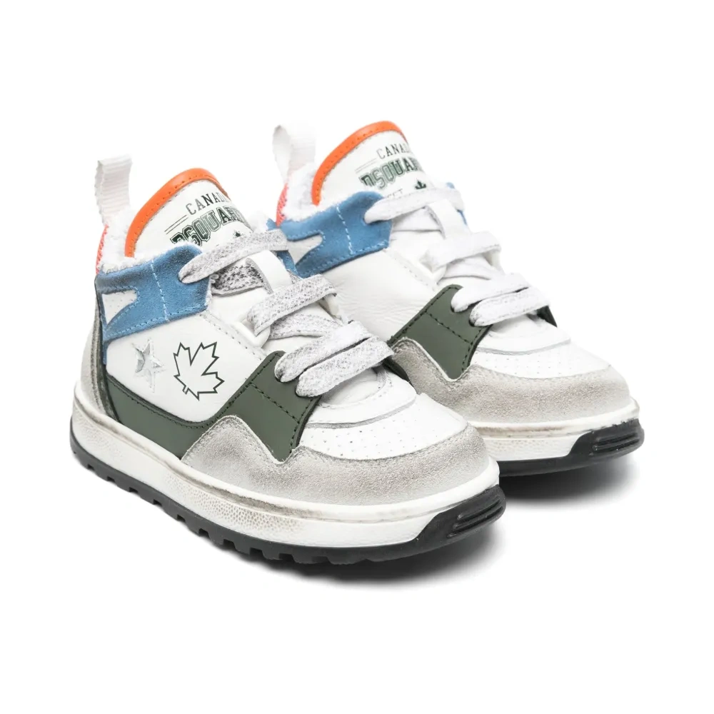 Кроссовки в стиле колор-блок Кроссовки в стиле колор-блок