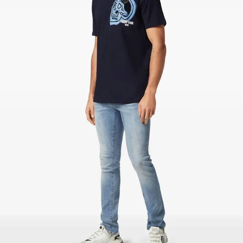 Футболка с принтом Skull