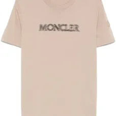 Футболка с короткими рукавами