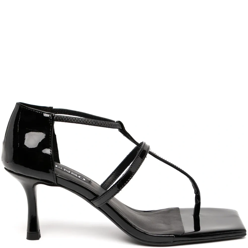 Босоножки Ebbie на каблуке