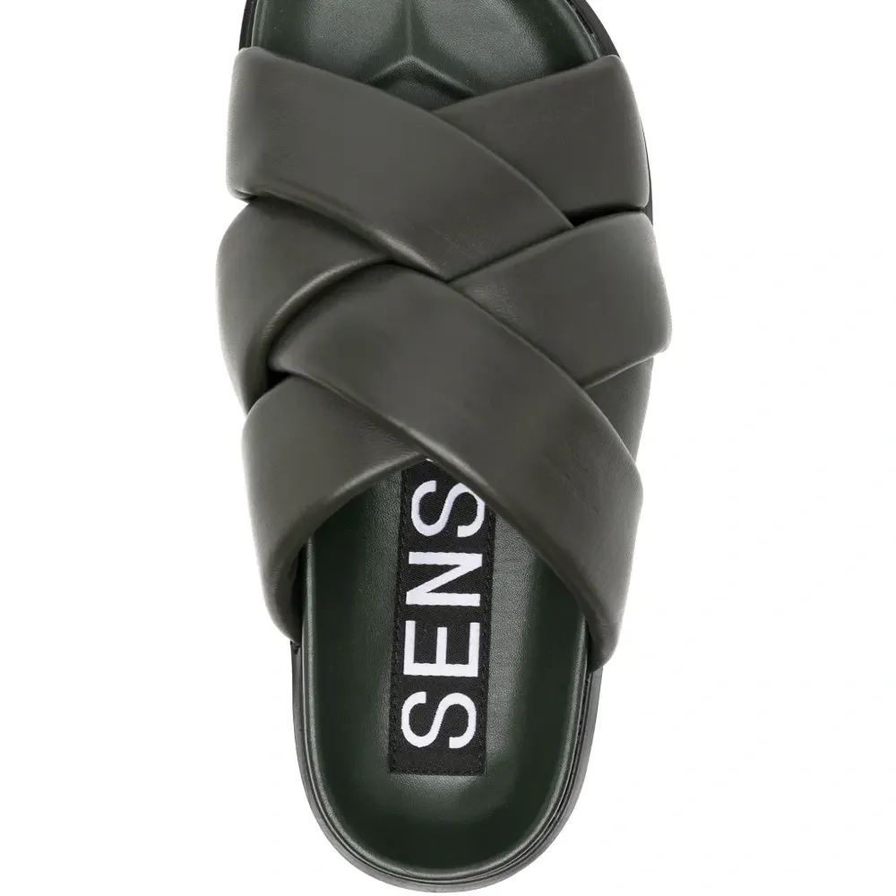 Шлепанцы Ian