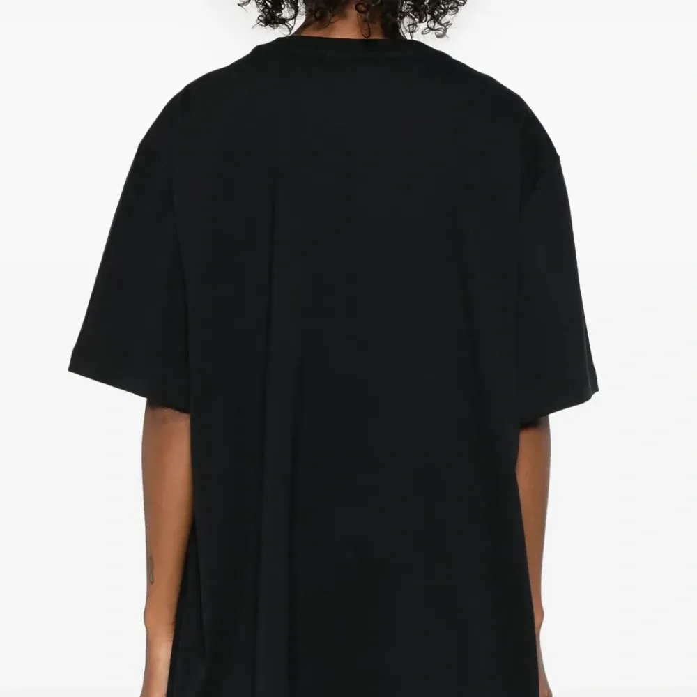 Базовая футболка