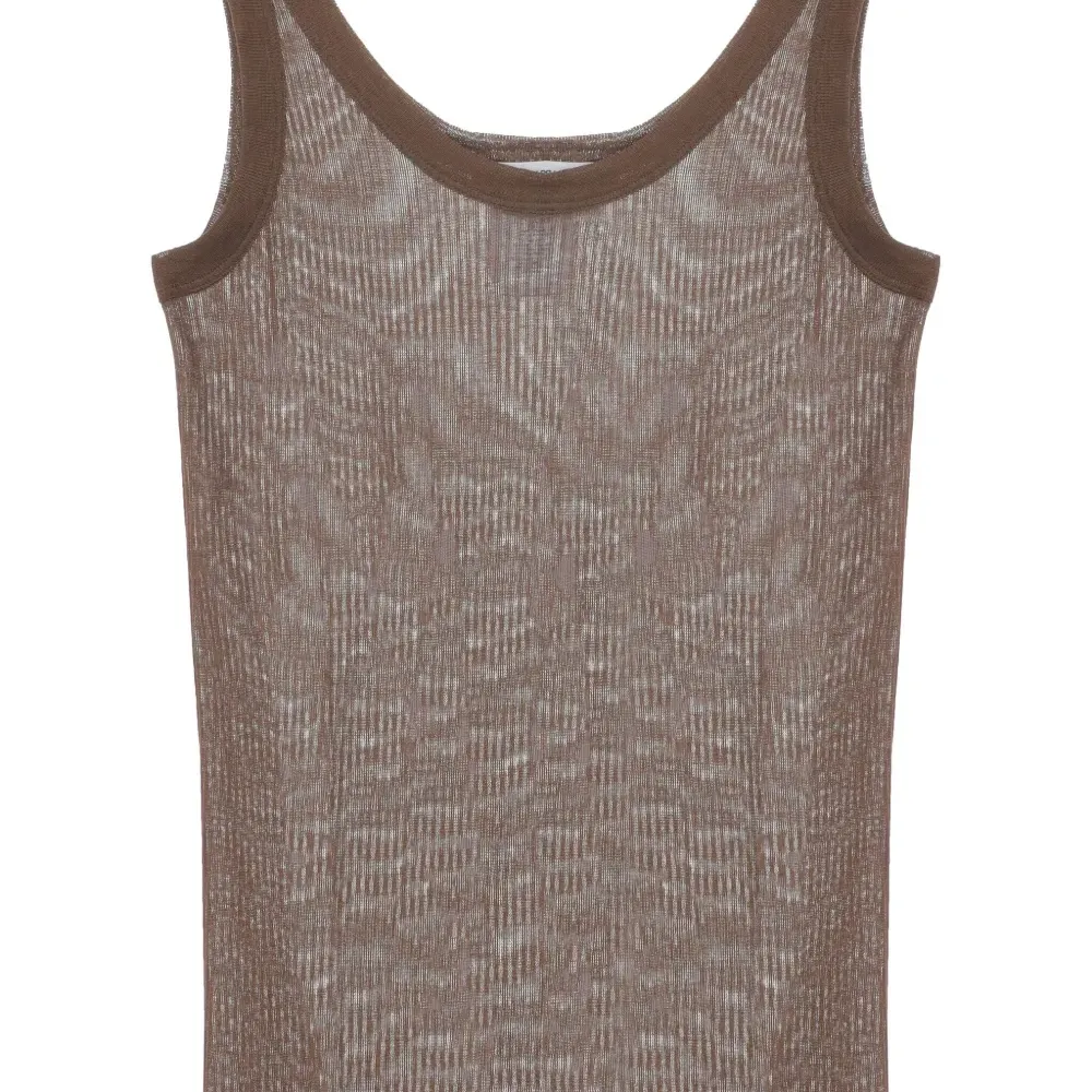 Бесшовный топ в рубчик