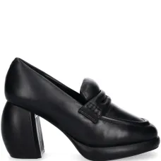 Туфли из коллаборации с Martine Rose