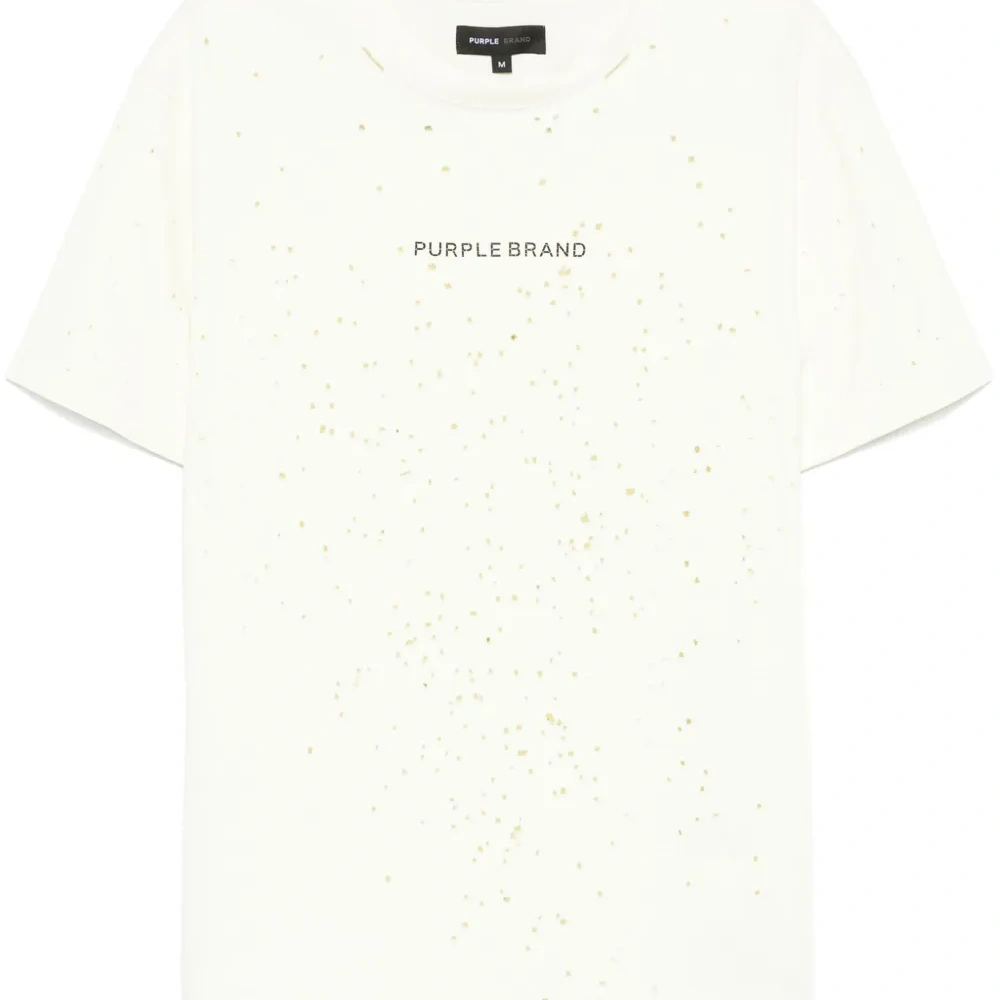 Футболка с прорезями