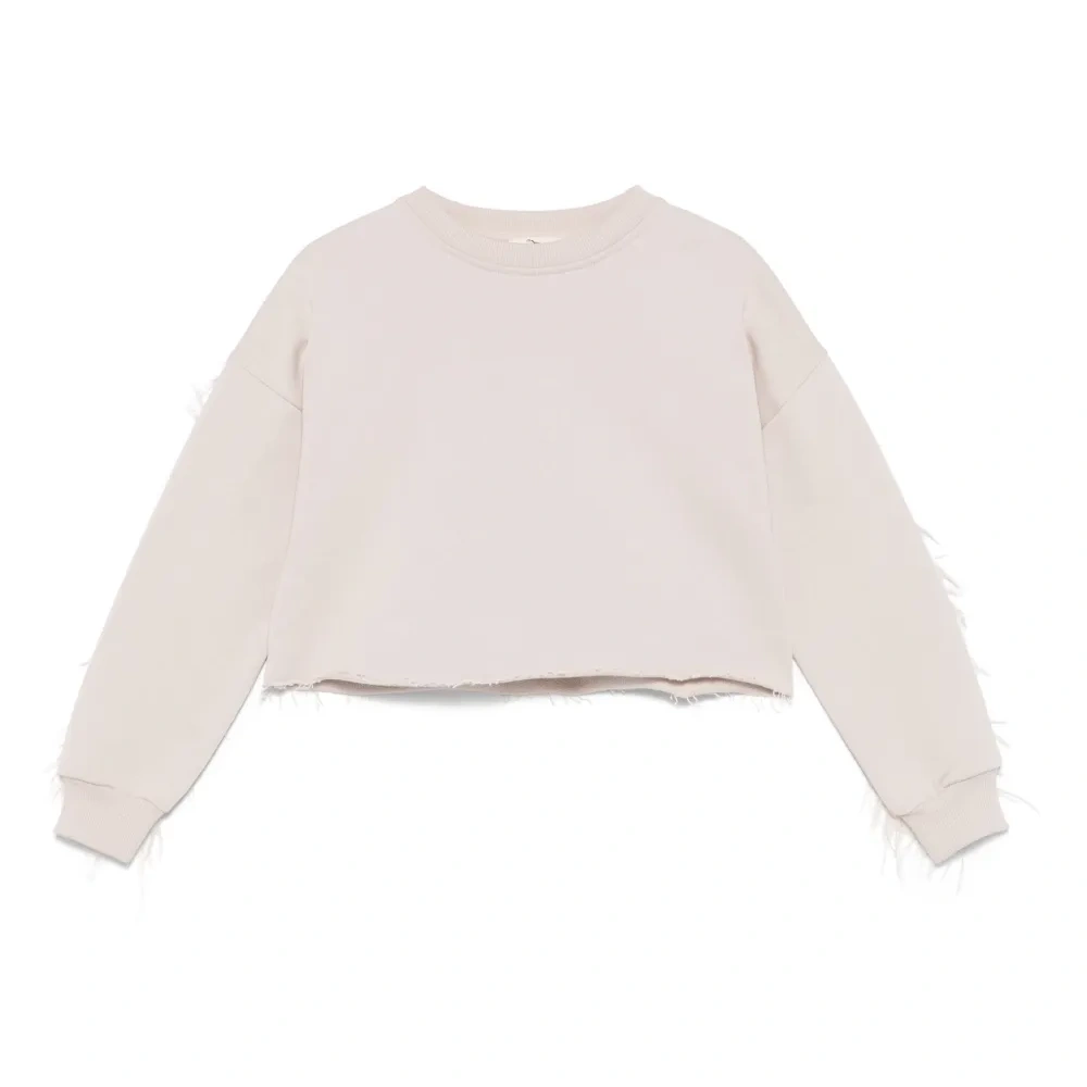 Толстовка с перьями