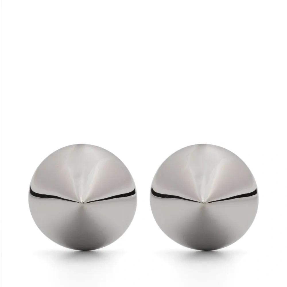 Cone stud earrings