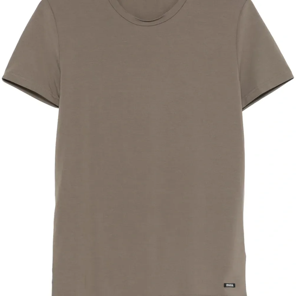 Футболка с круглым вырезом Футболка с круглым вырезом