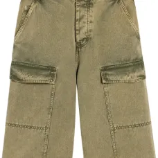 Шорты-бермуды широкого кроя