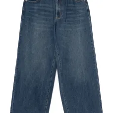 Широкие джинсы