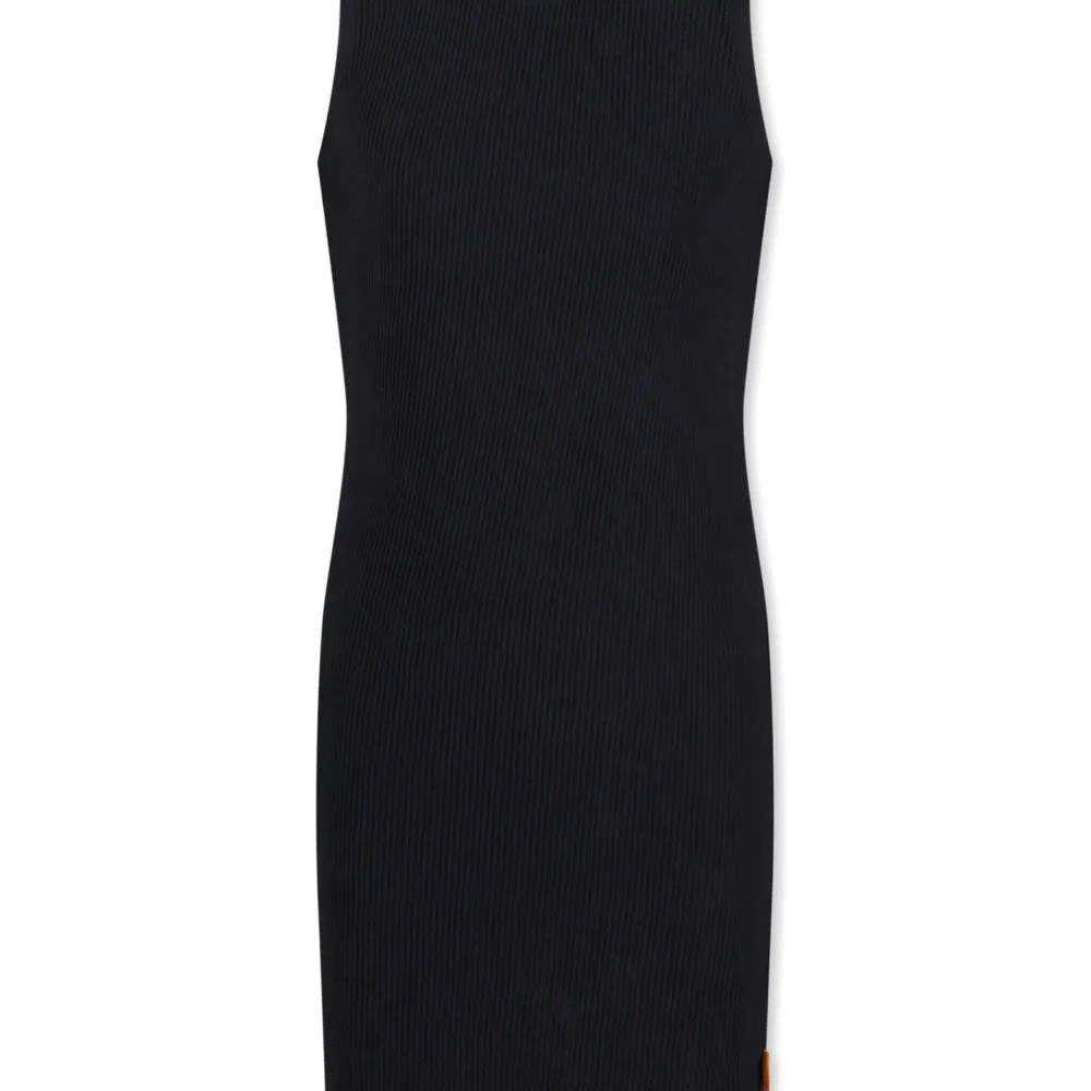 Платье в рубчик