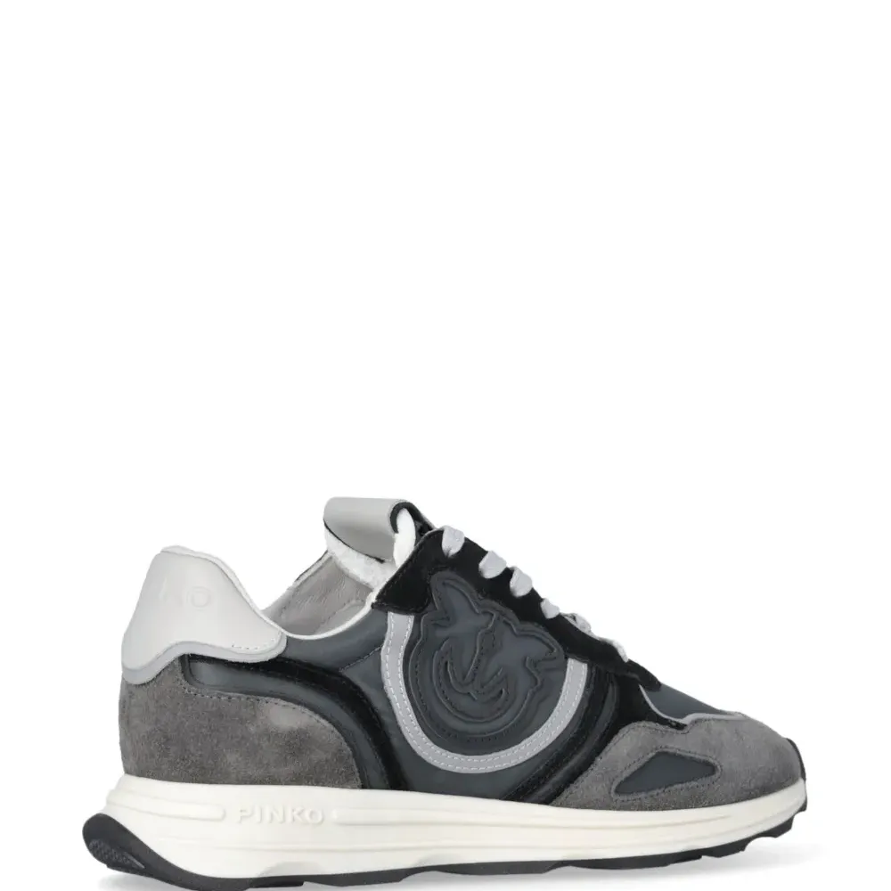 Кроссовки Zoe