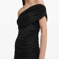 Драпированное платье с сборкой Драпированное платье с сборкой