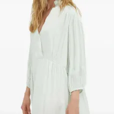 Платье миди с V-образным вырезом