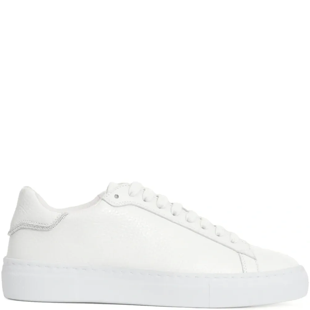 Кожаные кроссовки