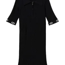 Трикотажное платье