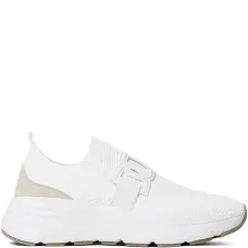 Кроссовки с сетчатыми вставками