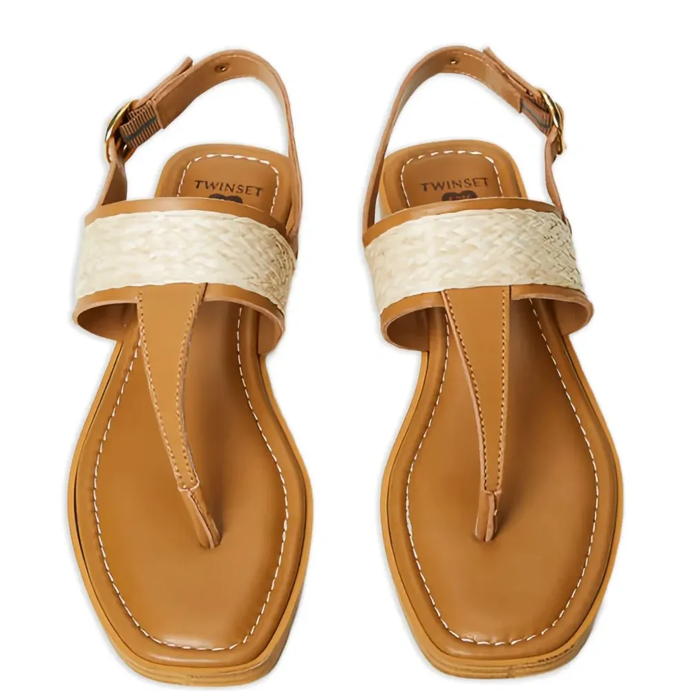 Сандалии с плетеными вставками