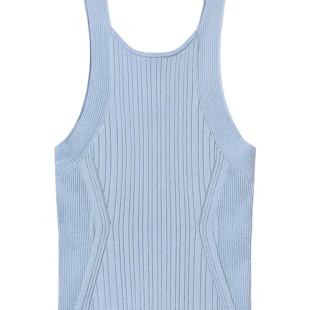 Трикотажный топ без рукавов