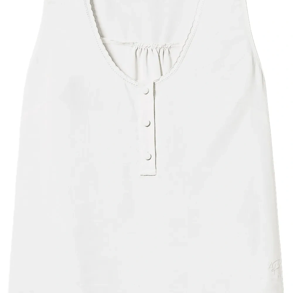 Топ с вышивкой Топ с вышивкой