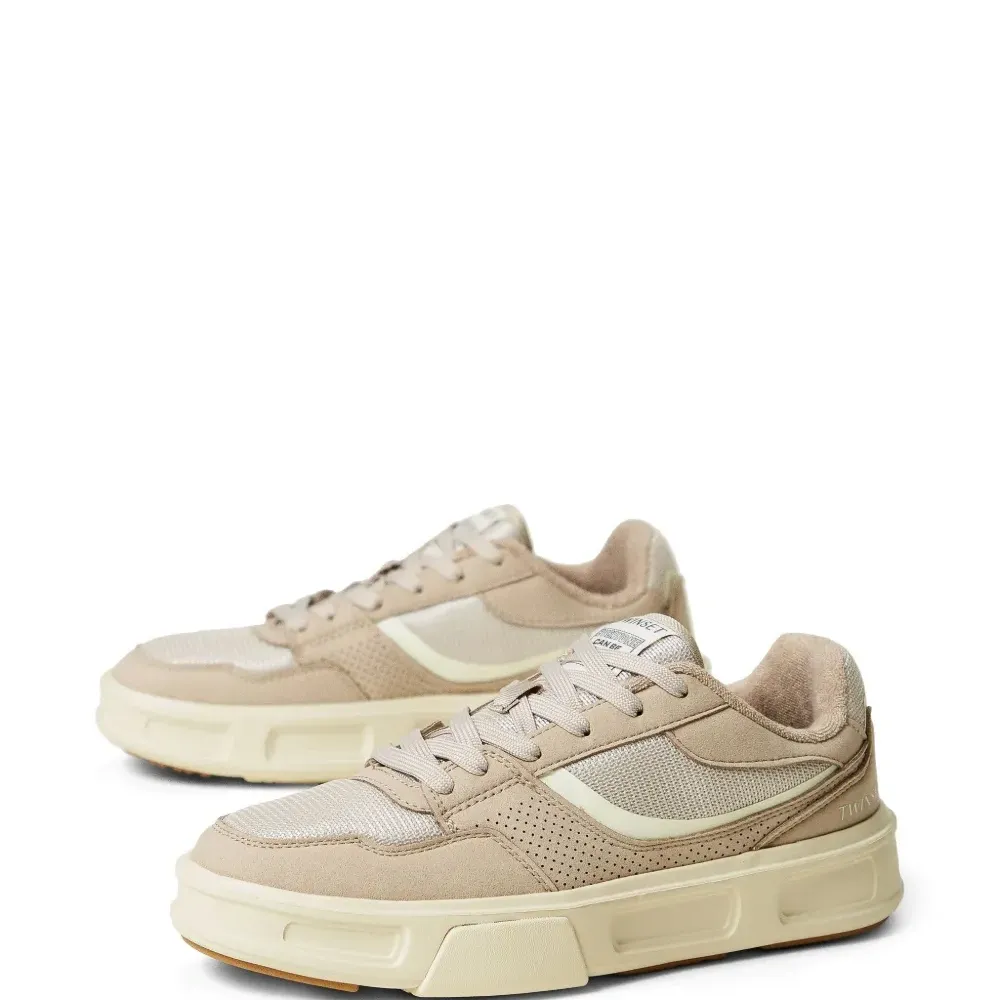 Кроссовки Fessura