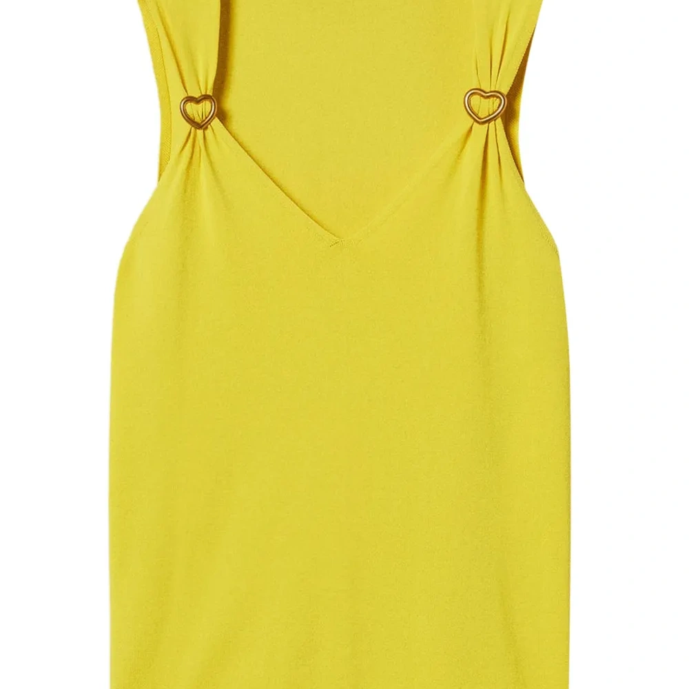 Топ с пряжкой Топ с пряжкой