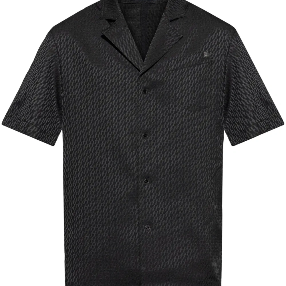 Рубашка с короткими рукавами