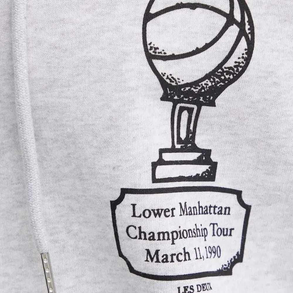 Худи с графичным принтом