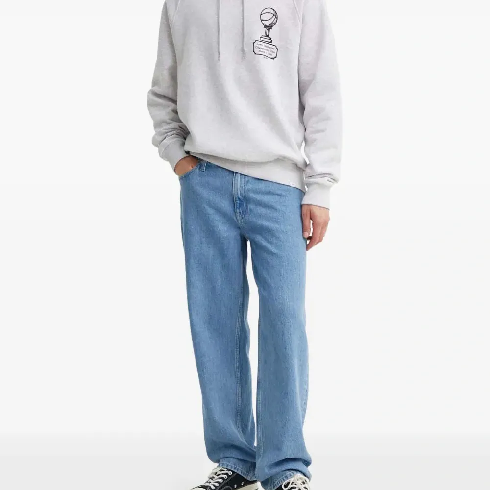 Худи с графичным принтом