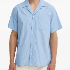 Полосатая рубашка