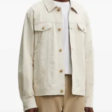 Куртка с вышитым логотипом