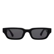 Солнцезащитные очки в прямоугольной оправе