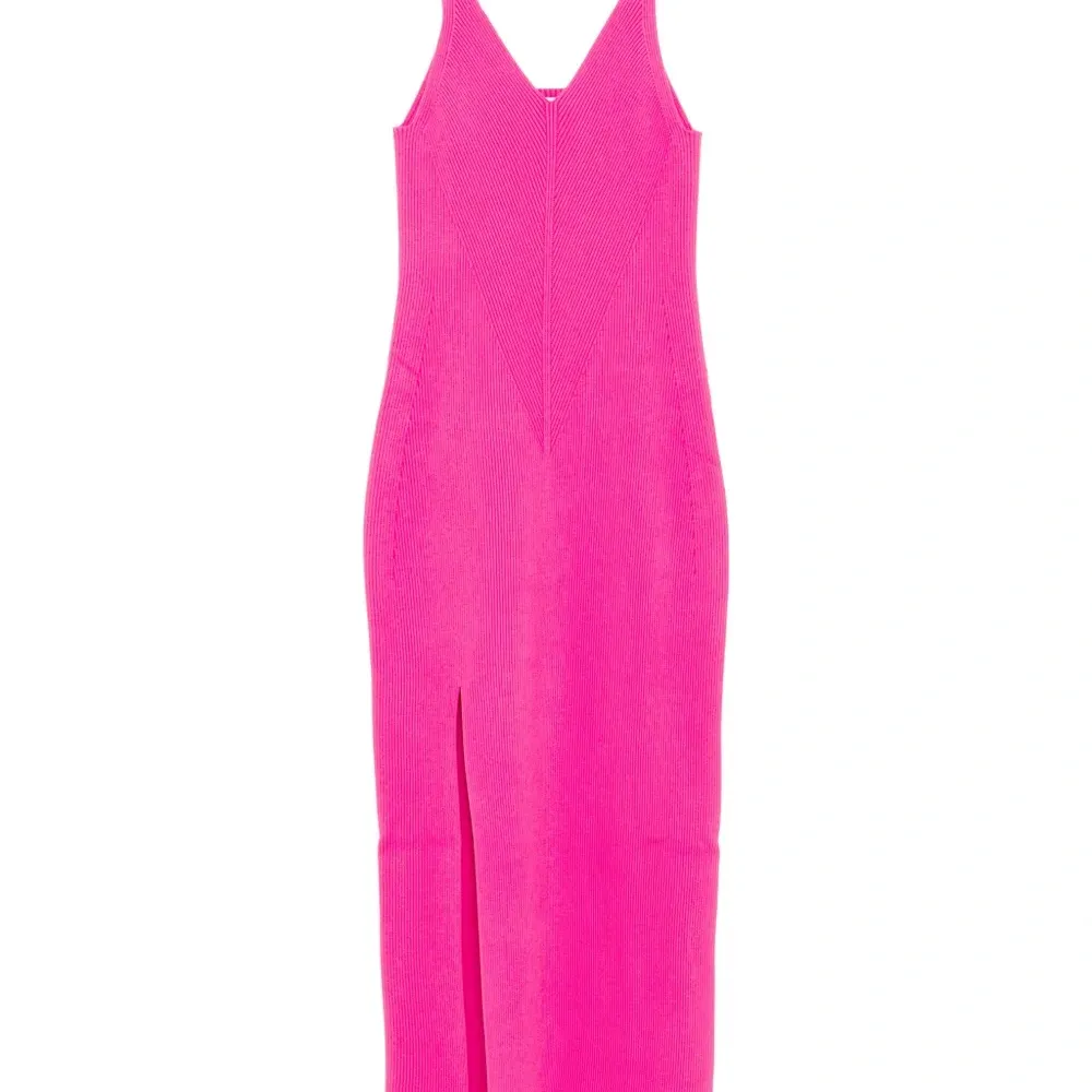 Длинное платье в рубчик