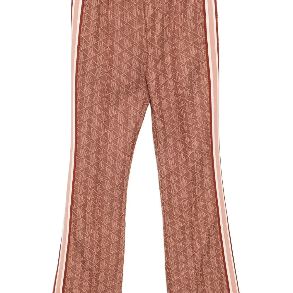 Расклешенные брюки с монограммой