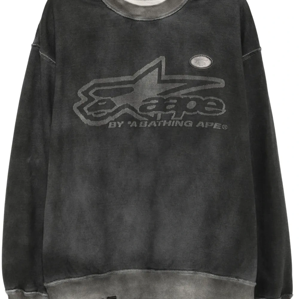 Толстовка с логотипом