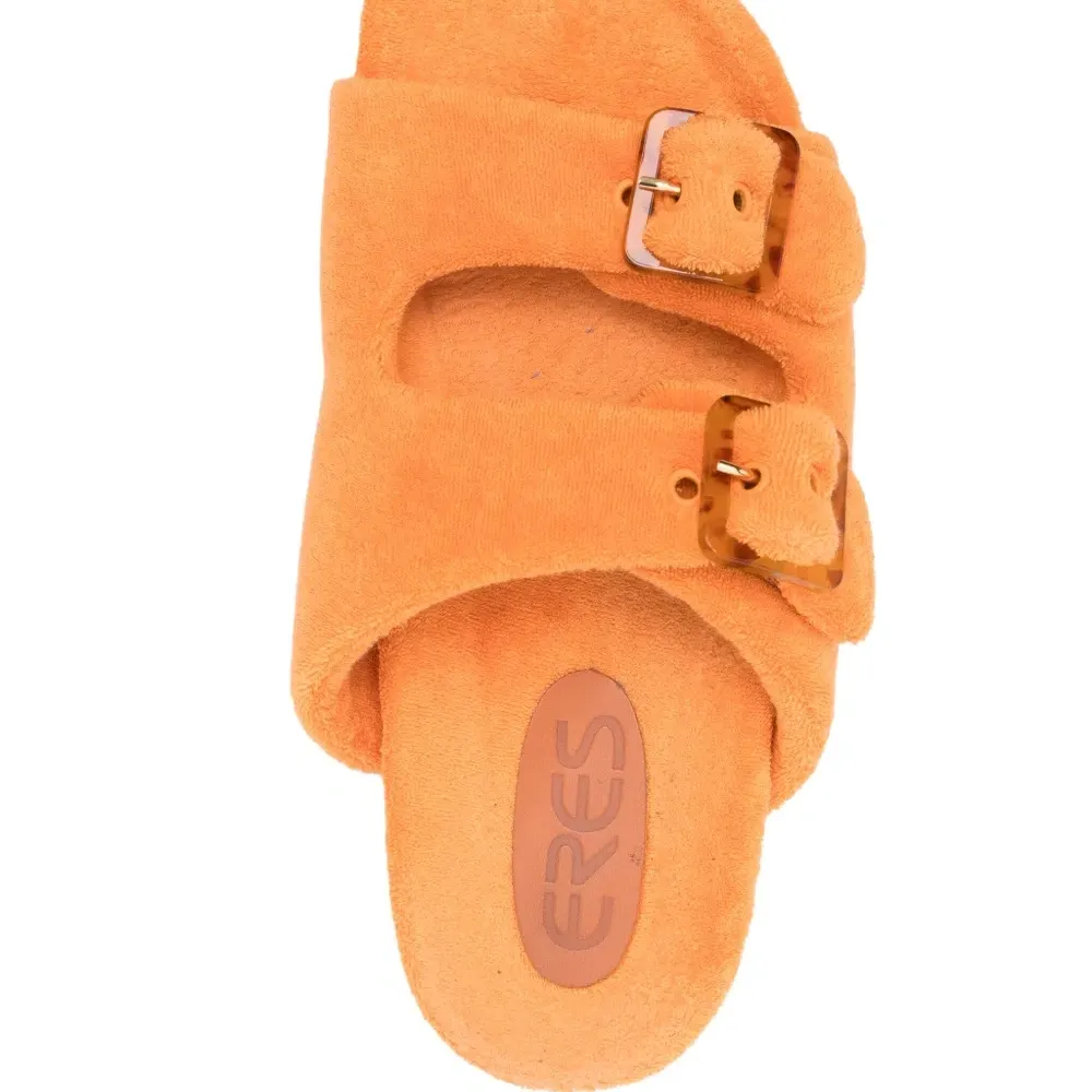 Шлепанцы Daphnée