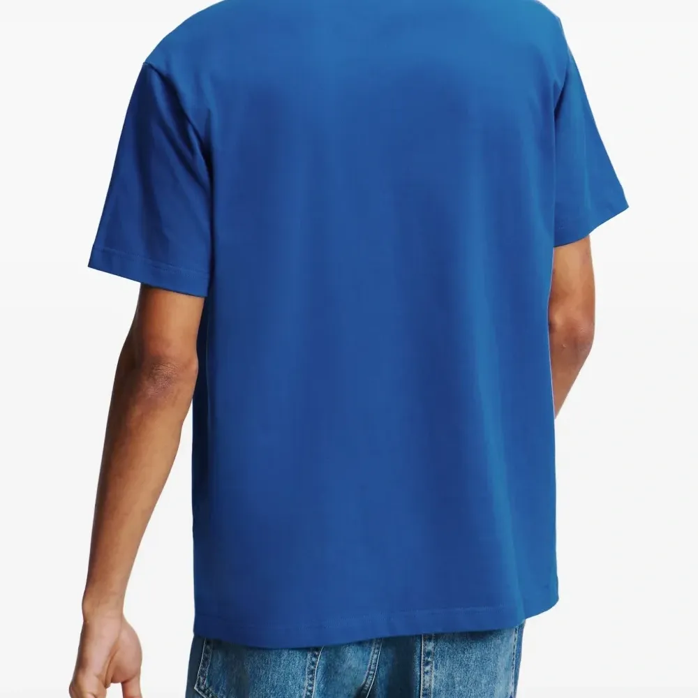 Футболка с логотипом Футболка с логотипом