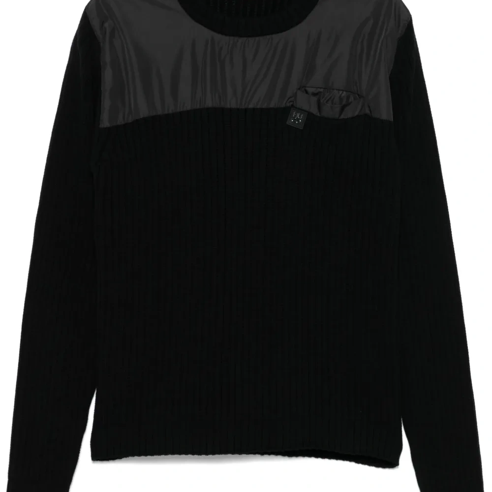 Свитер со вставками