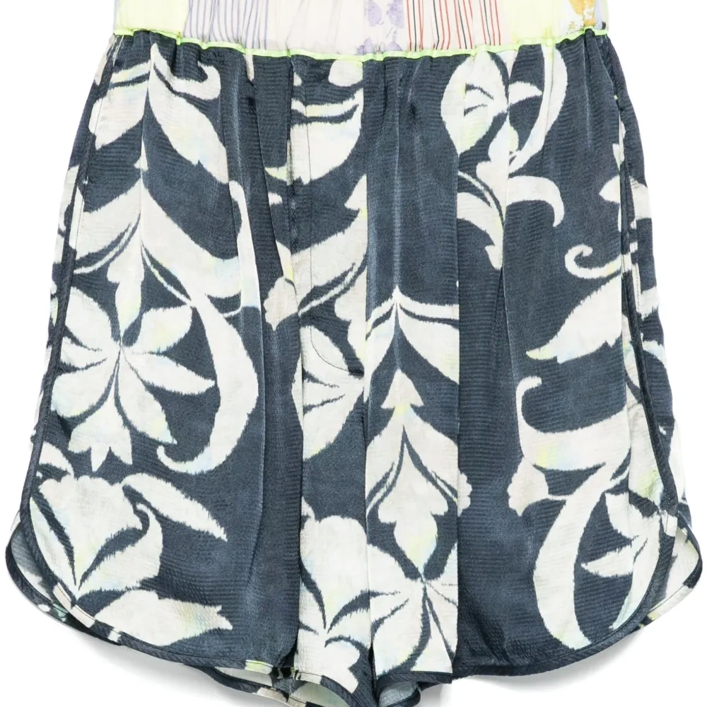 Шорты с цветочным принтом