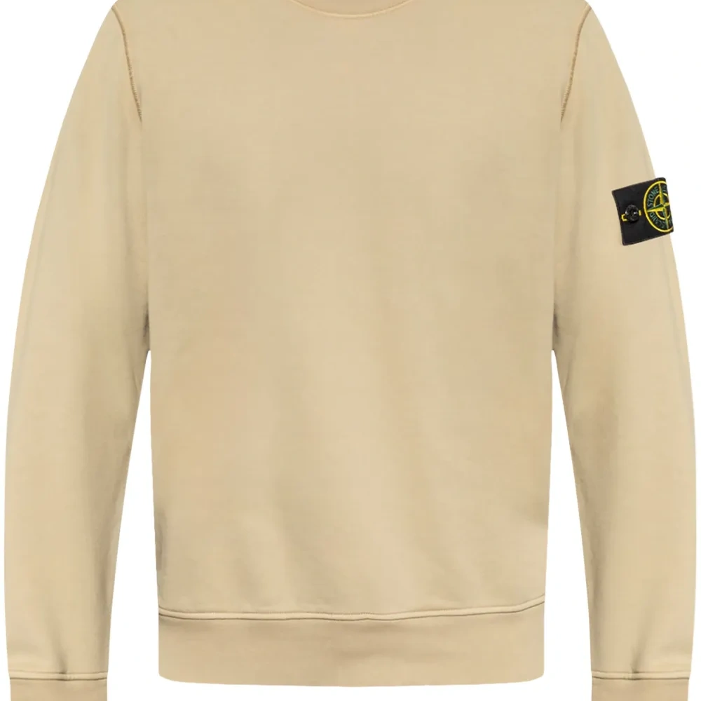 Свитер с нашивкой-логотипом