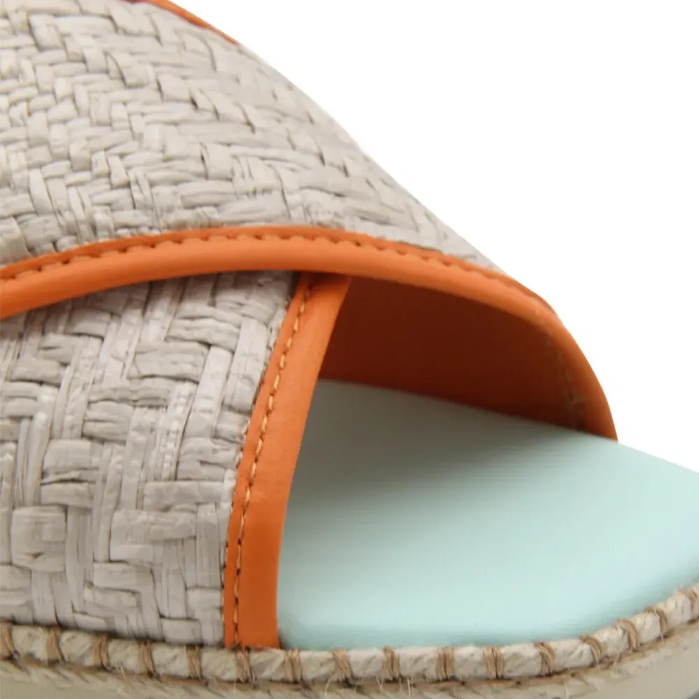 Шлепанцы 660