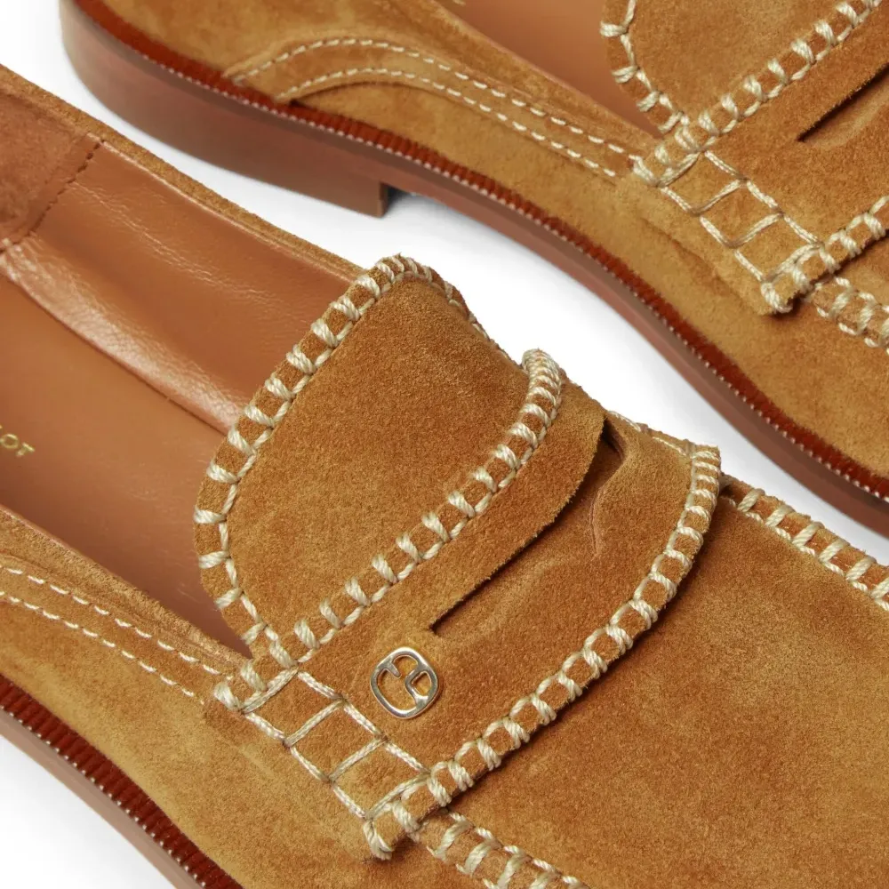 Замшевые лоферы