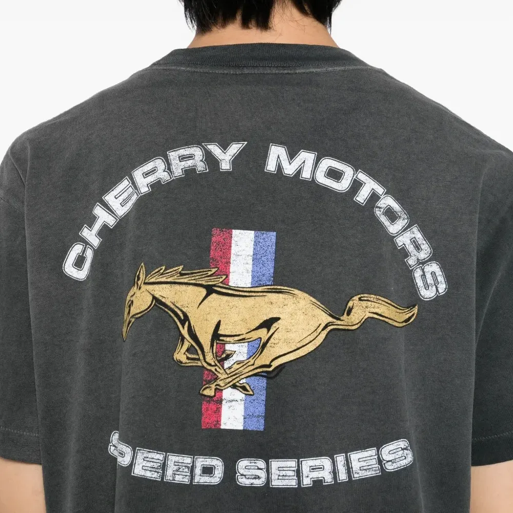 Футболка с круглым вырезом Футболка с круглым вырезом