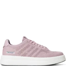 Кроссовки с логотипом