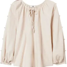 Блузка с длинными рукавами