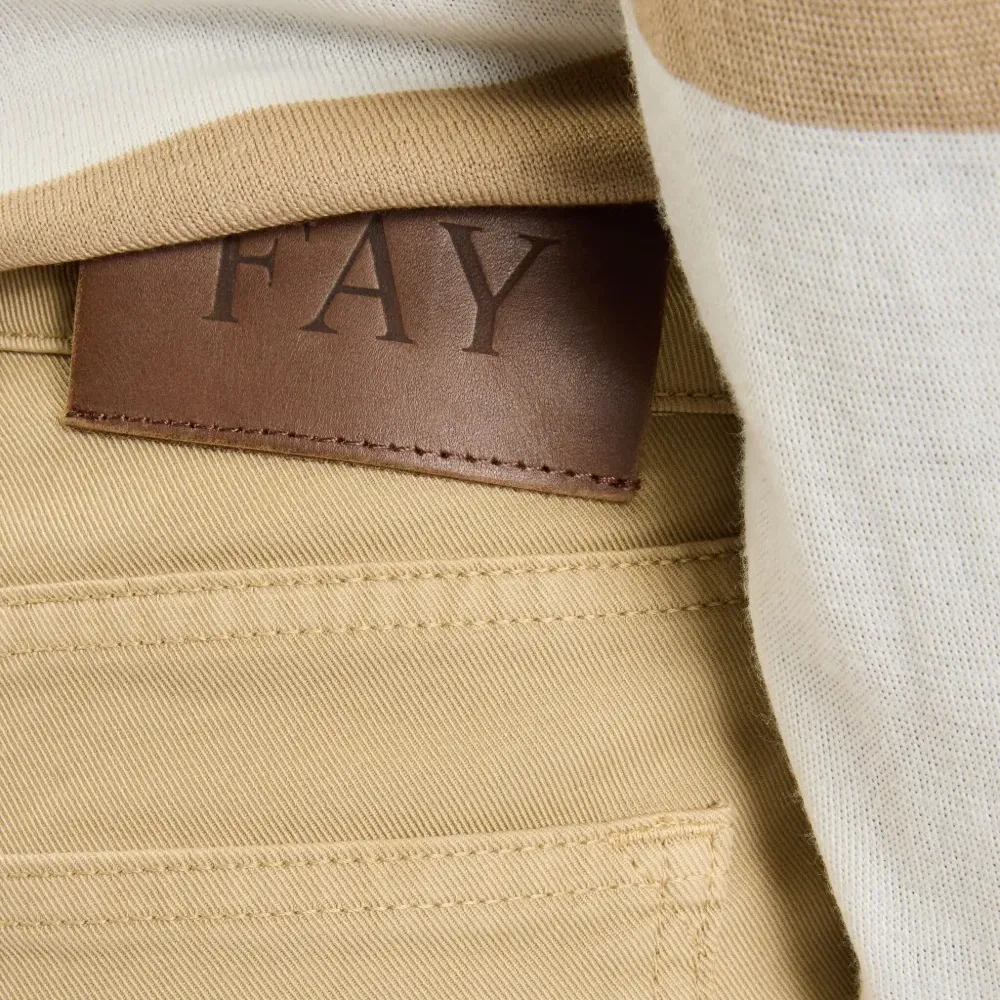 Брюки с карманами