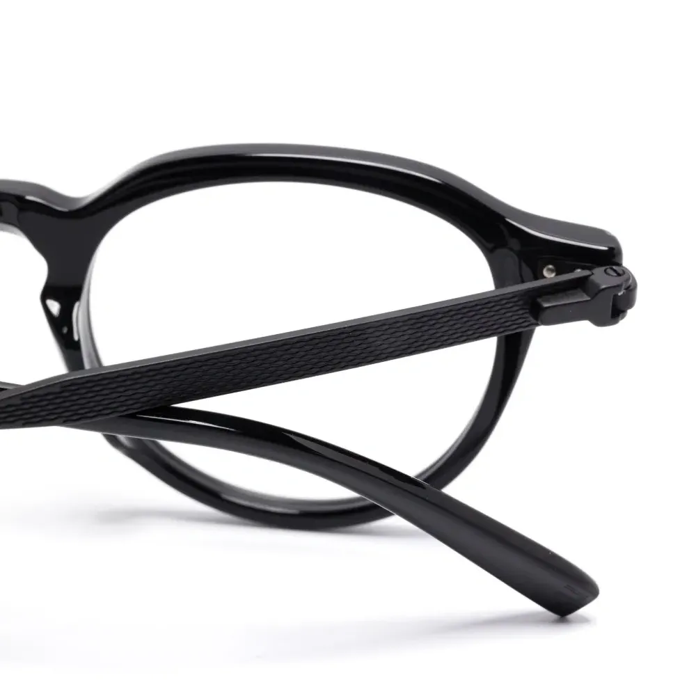 Очки в оправе панто Очки в оправе панто