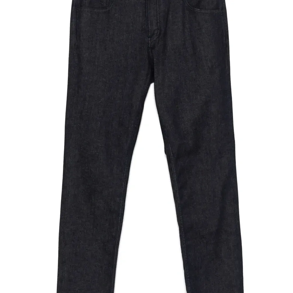 Джинсы с нашивкой-логотипом